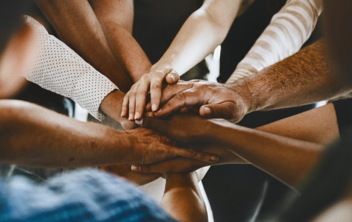 all hands in